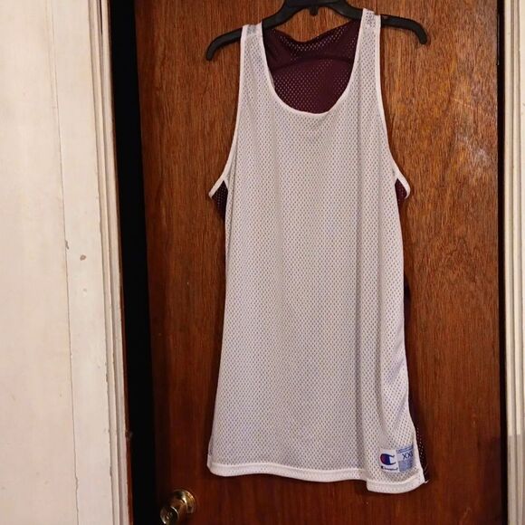 Men's 2XL Champion Reversable Tank Shirt Burgundy And White Great Condit… - Picture 1 of 6
